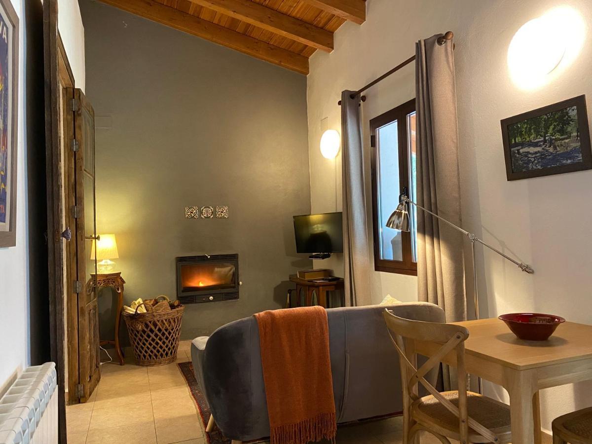 Valle del Arroyo Casas Rurales - B&B - Solo adultos Cortelazor Esterno foto