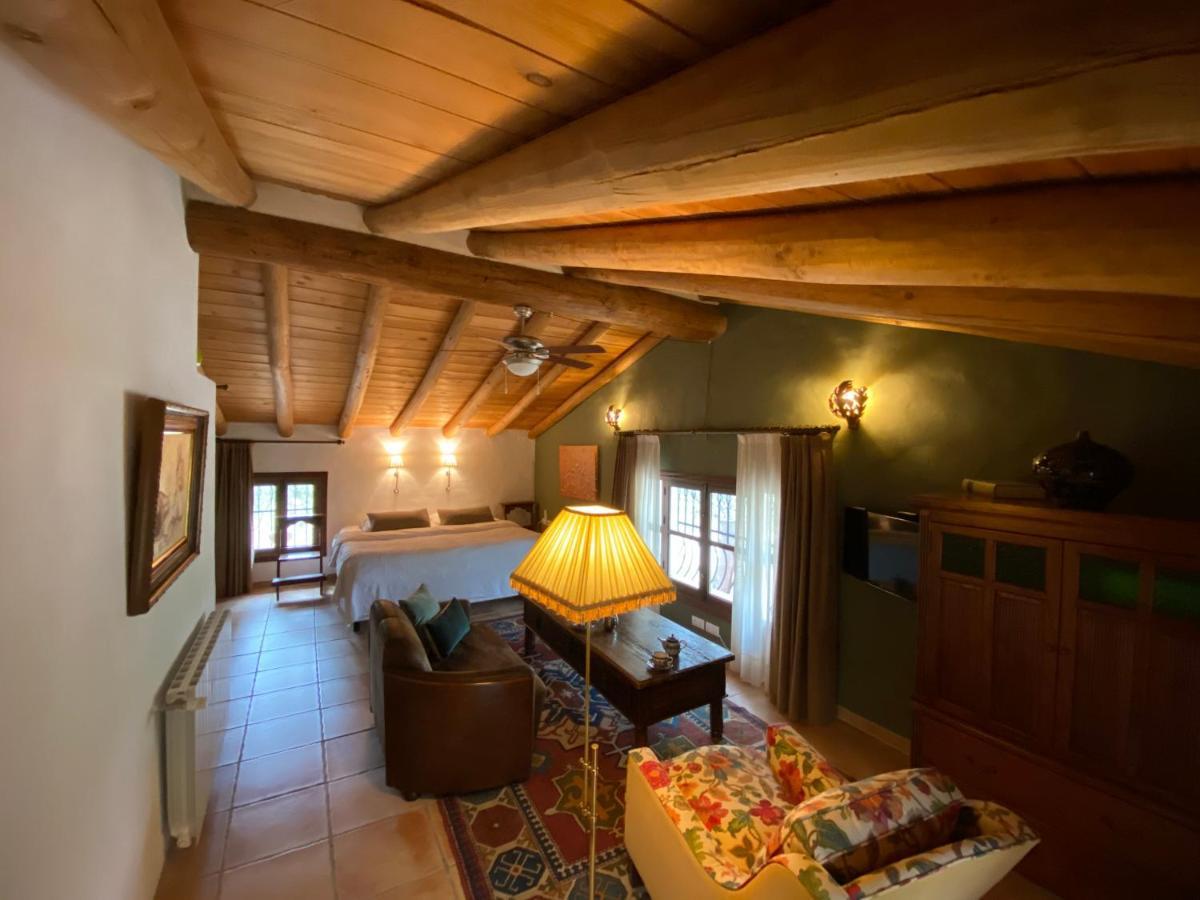 Valle del Arroyo Casas Rurales - B&B - Solo adultos Cortelazor Esterno foto